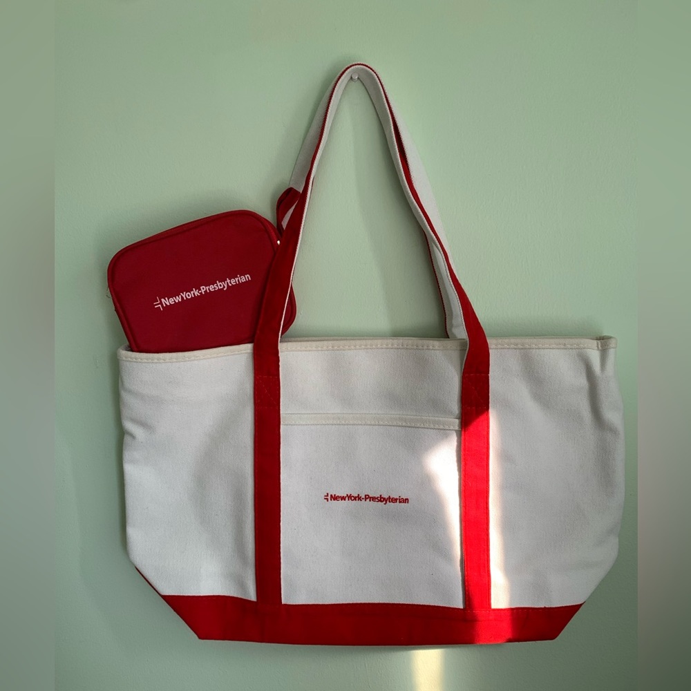 SOLD‼️CanvasTote with toiletry pouch